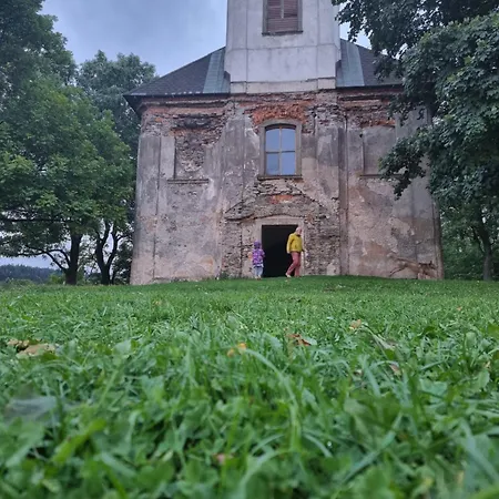 דירה Roubenka Mlyn U Skaly Volne Terminy 5 Bytu *