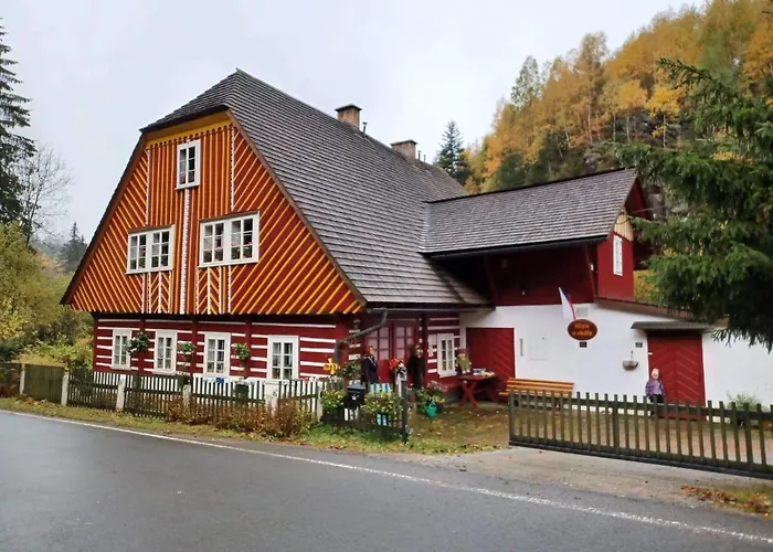 Roubenka Mlyn U Skaly Volne Terminy 5 Bytu 公寓 德尔内夫奥里克