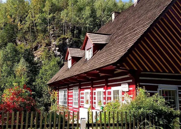 Roubenka Mlyn U Skaly Volne Terminy 5 Bytu 德尔内夫奥里克